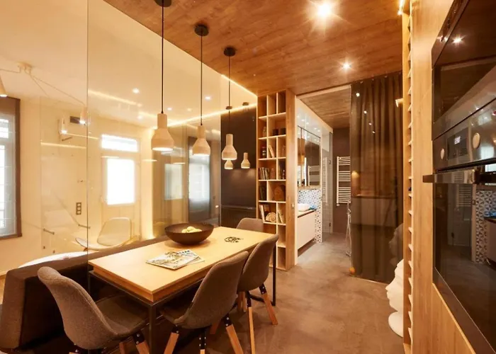 Bpr Woodnest With A/c Apartament *