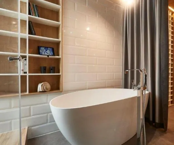 Bpr Woodnest With A/c Apartament *